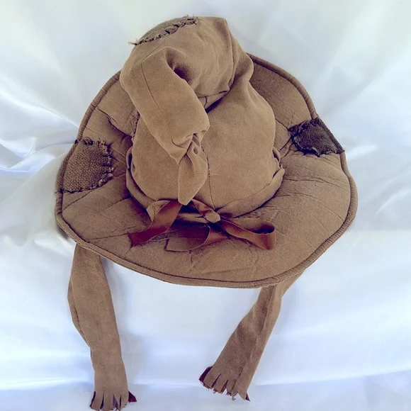 Slightly Used Wizarding World Of Harry Porter Animated Sorting Hat Univ. Studios - Picture 4 of 11